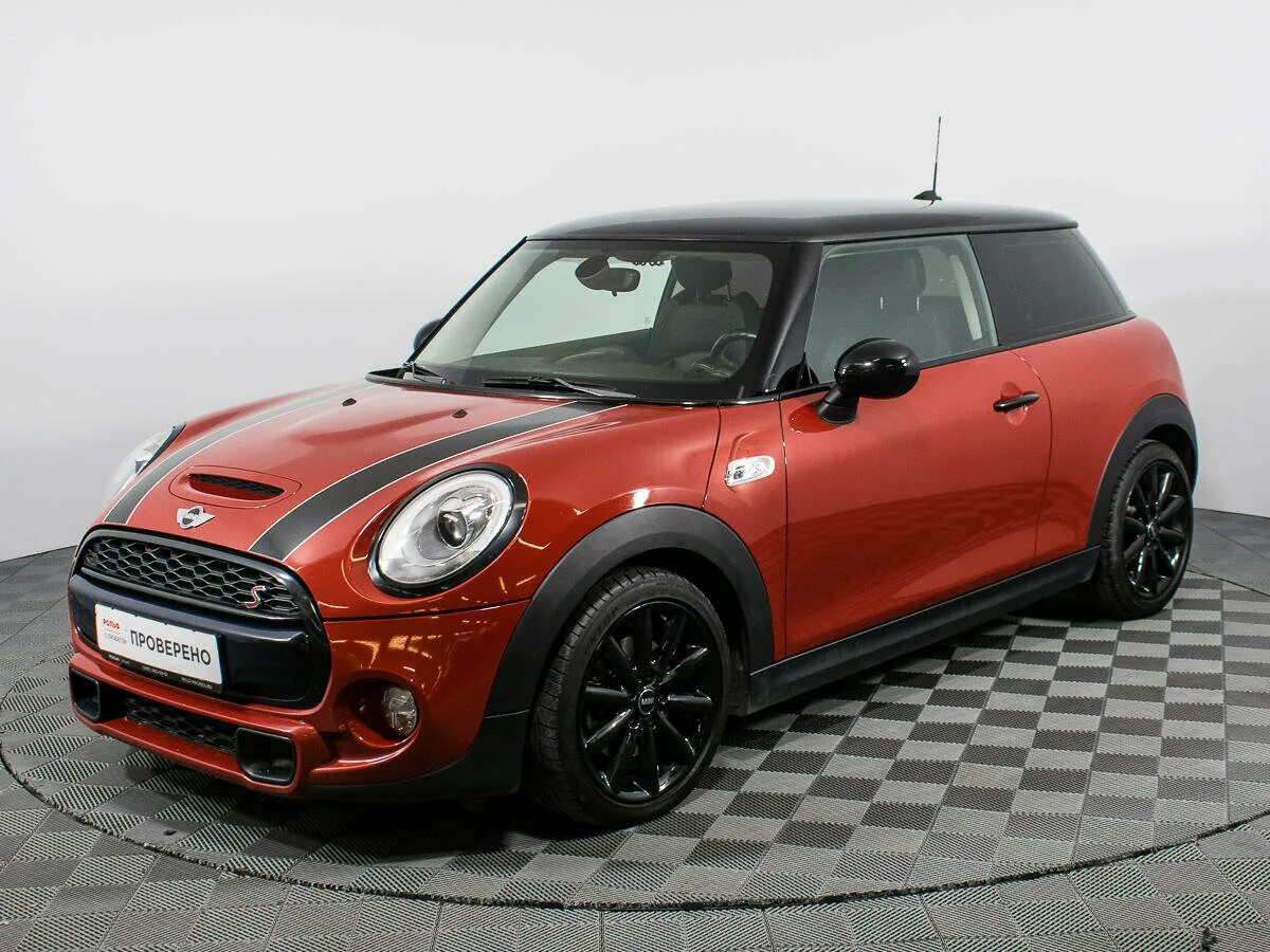 Мини купер 1. Mini cooper 2006 r50. Мини купер r50. Машина мини купер кантримен. Mini cooper москва.