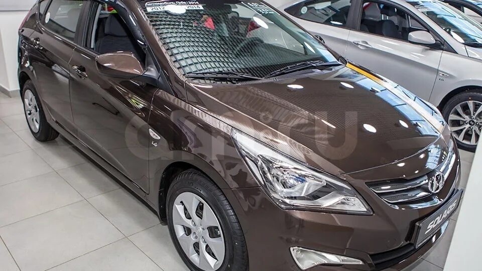 Хендай Солярис 2022 коричневый. Hyundai Solaris 2015 хэтчбек коричневый. Hyundai Solaris 2021 коричневый. Hyundai Solaris 2016. Цвета соляриса хэтчбек