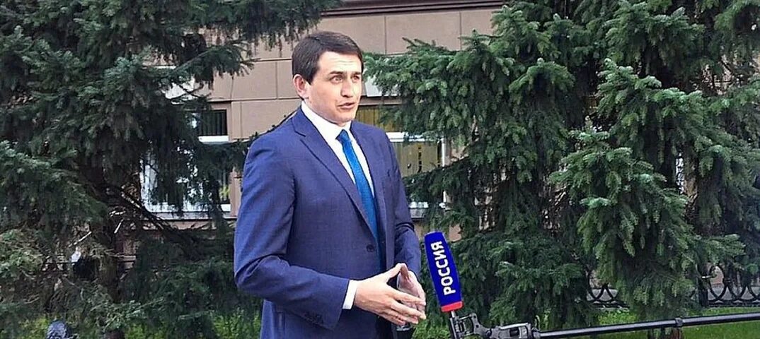 Бородин виталий википедия фото Суд не принял иск Данилы Козловского к обвинившему его в дискредитации ВС РФ Бор