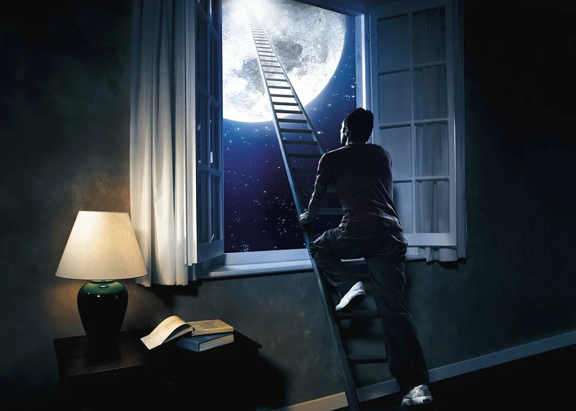 Почему ночью тишину. Одиночество в ночи. Одинокий парень ночью. Одиночество в квартире. Парень у окна.