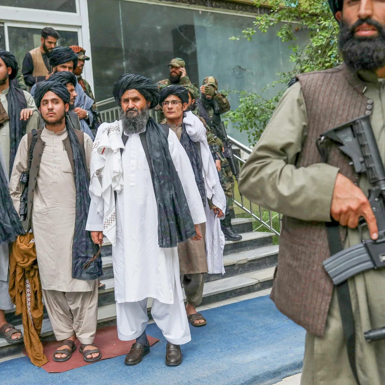 Талибан признан террористической. Лавров Талибан 2021. Лавров и Талибан. Биляль карими Талибан.