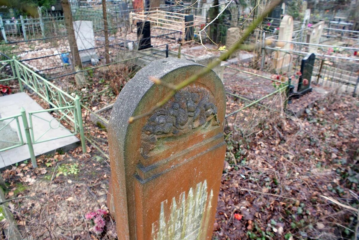 Городское кладбище Калининград. Старое городское кладбище Калининграда. Новое городское кладбище Калининград. Кладбище Калининград Калининградская область.