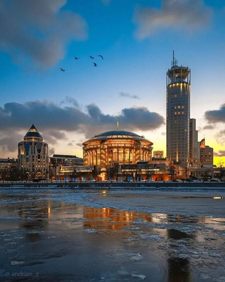 космодамианская наб. москва космодамианская набережная 52с7. москва, космодамианская наб. 52, стр. космодамианская набережная 52с1.