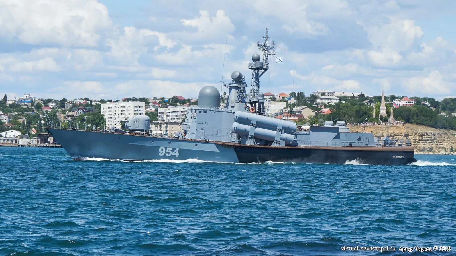 что с ракетным катером ивановец. что с ракетным катером ивановец. чф. причал. ракетный катер ивановец.