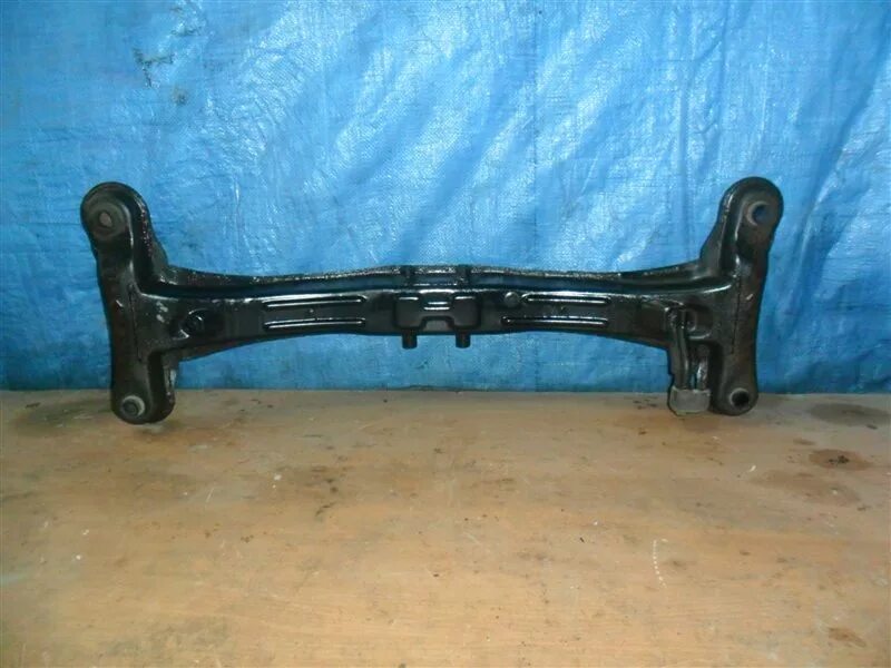 Задняя балка тойота рав 4. Задняя балка тойота версо. Задняя балка аллион 240. Балка на тойота виш 2003. Передняя балка тойота виста sv30.