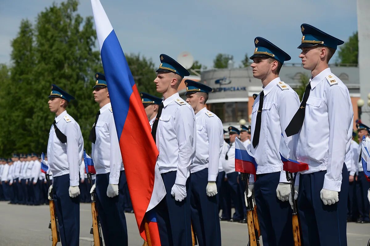 Новости образования 1. Ордена космодрома Плесецк. День образования космодрома Плесецк. Орден Суворова космодром Плесецк. Парадная форма на космодроме Плесецк.