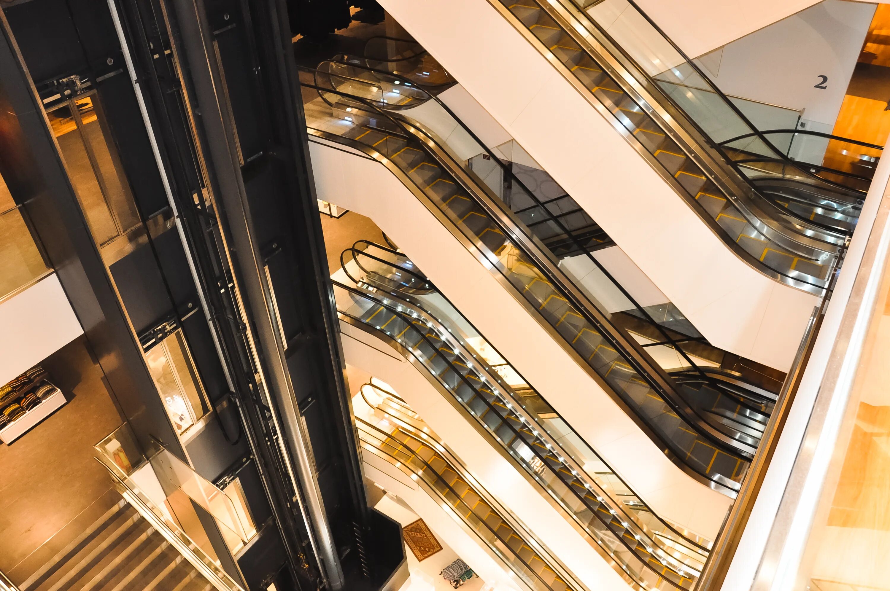 Лифты и эскалаторы. Лифт эскалатор траволатор. Перекрёстные эскалаторы. Лифты и эскалаторы. Эскалаторы монако.