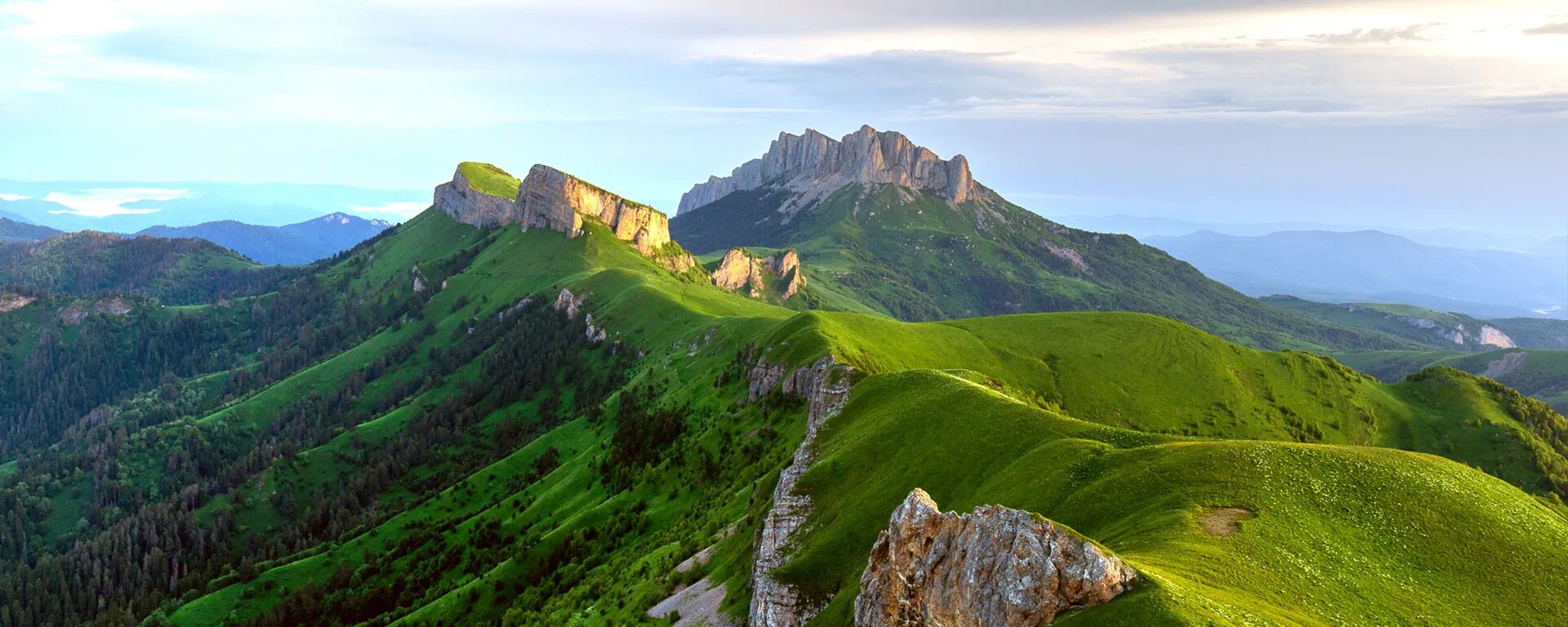 Все горы адыгеи. Лаго наки горы. Лаго наки альпийские луга. Все горы адыгеи. Гора западный ачешбок.