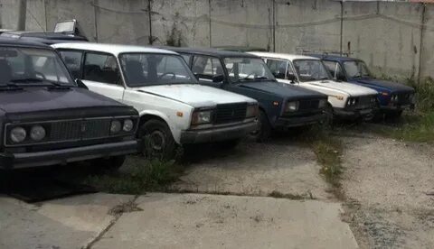 На одной стоянке было в 4 раза