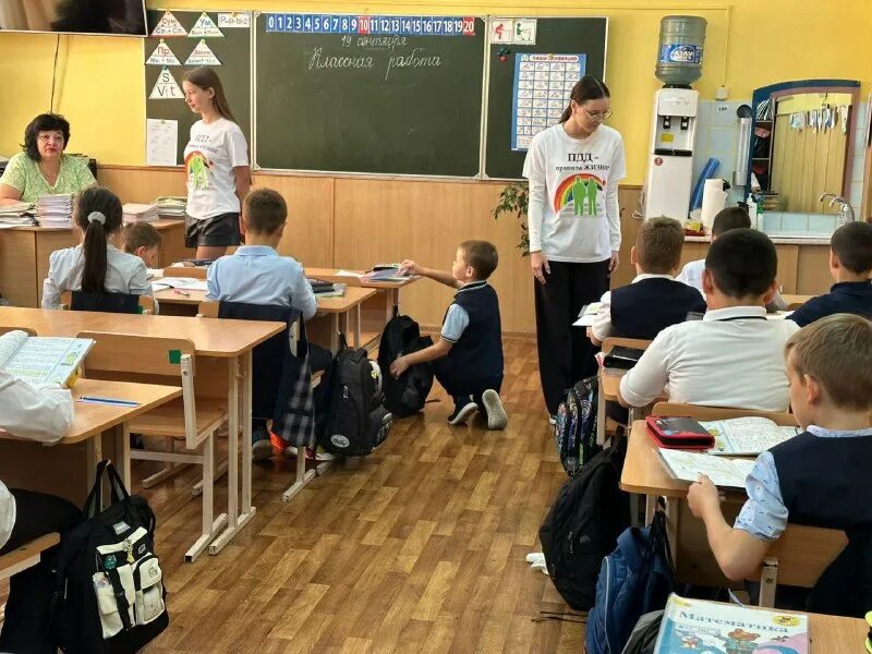 школа 2 лермонтов. школа 1 г. город лермонтов сош 4 учителя. город лермонтов школа 1. школа 1 г.