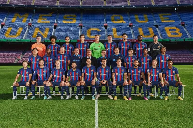 Барселона 2022 2023. Барселона 2022 2023. Хави 2022. Барселона 2022 2023. Барселона реал сосьедад.