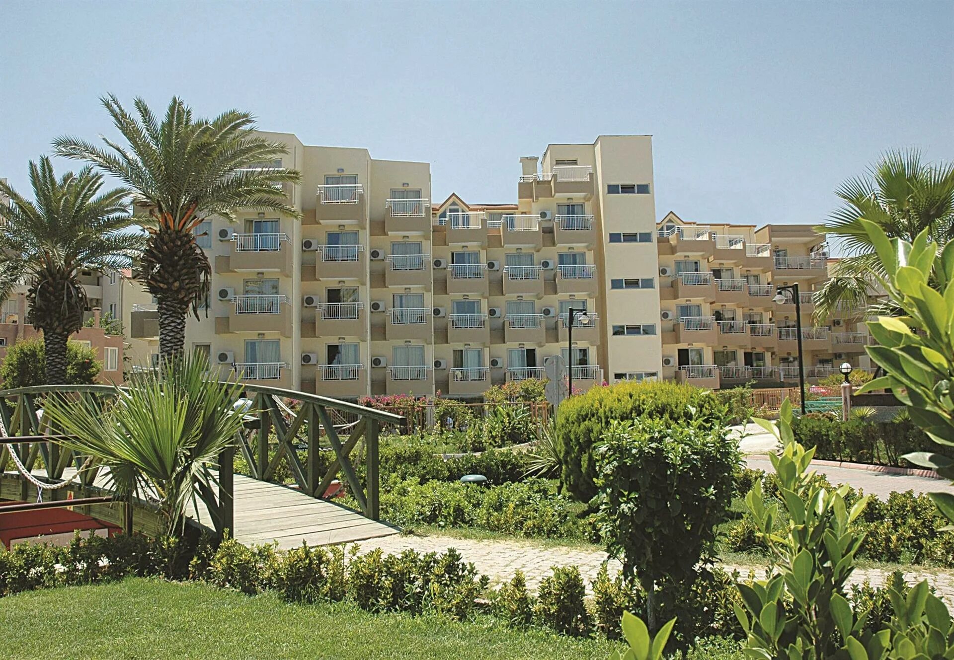 Отель viking nona beach hotel. Викинг нона бич кемер. Викинг бич отель турция кемер 4. Отель viking nona beach hotel. Викинг нона бич отель в кемере.