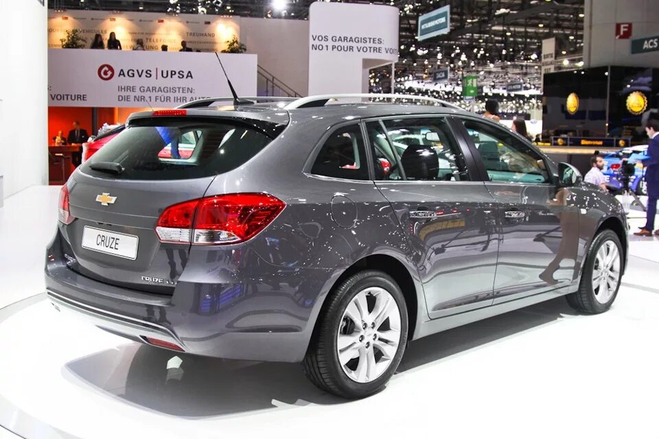Cruze универсал. Chevrolet cruze 2015 универсал. шевроле круз универсал 2014. шевроле круз универсал 2015. новый шевроле круз универсал.