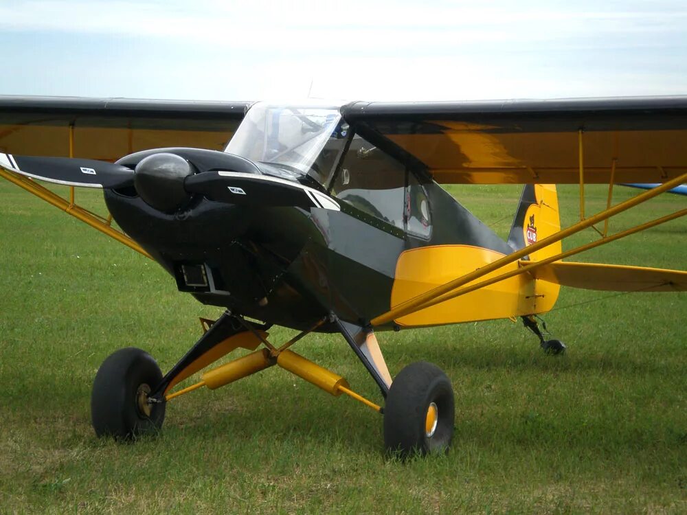 Бу авиация. Ан-28 voyager. Шершень самолет. Шершень самолет. Бу авиация.