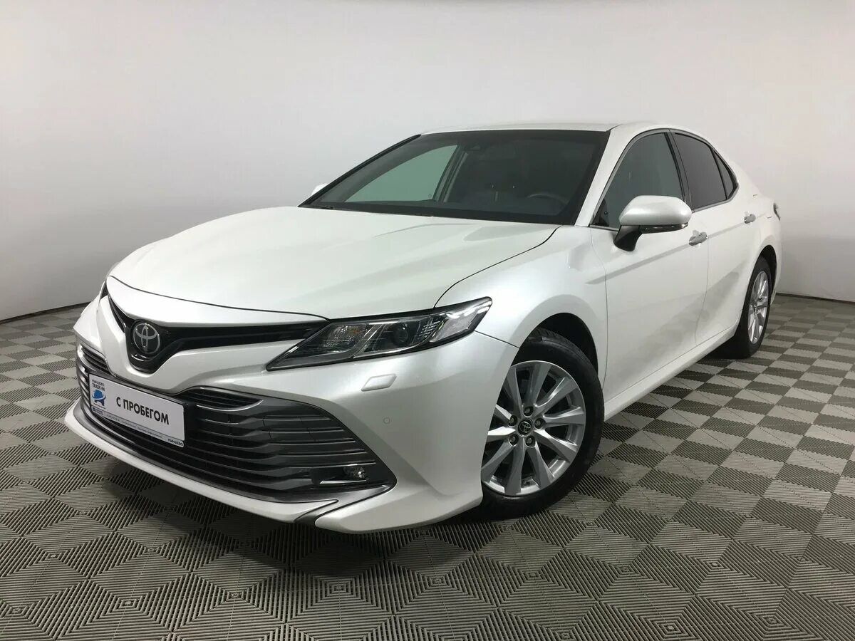 Новая модель камри. Toyota Camry 2018. Toyota Camry xv60. Toyota Camry xv70 белая. Toyota Camry 2018 2.4.