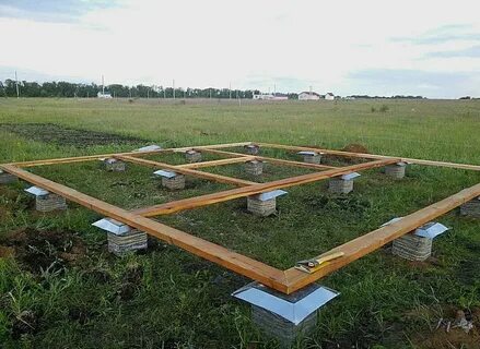 Строительство каркасного дома на сваях своими руками