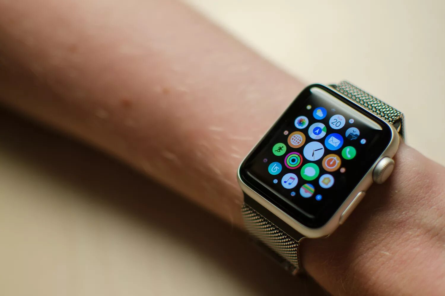 Часы apple watch 2. Айфон 12 и эпл вотч. apple watch se 2. apple watch series 0. часы эпл мач 6.