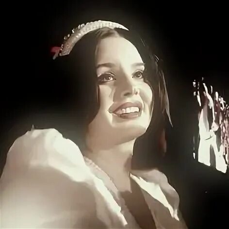 Ridin lana rey. Lana del rey ocean blvd альбом. Ridin lana rey. Ridin lana rey. Ridin lana rey.