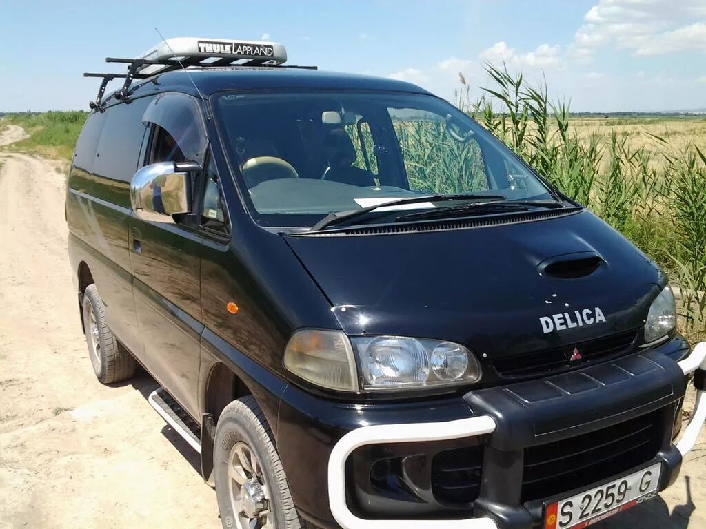 Мицубиси Делика 2. Митсубиси Делика 1994. Mitsubishi Delica d:2. Mitsubishi Delica 2.8.