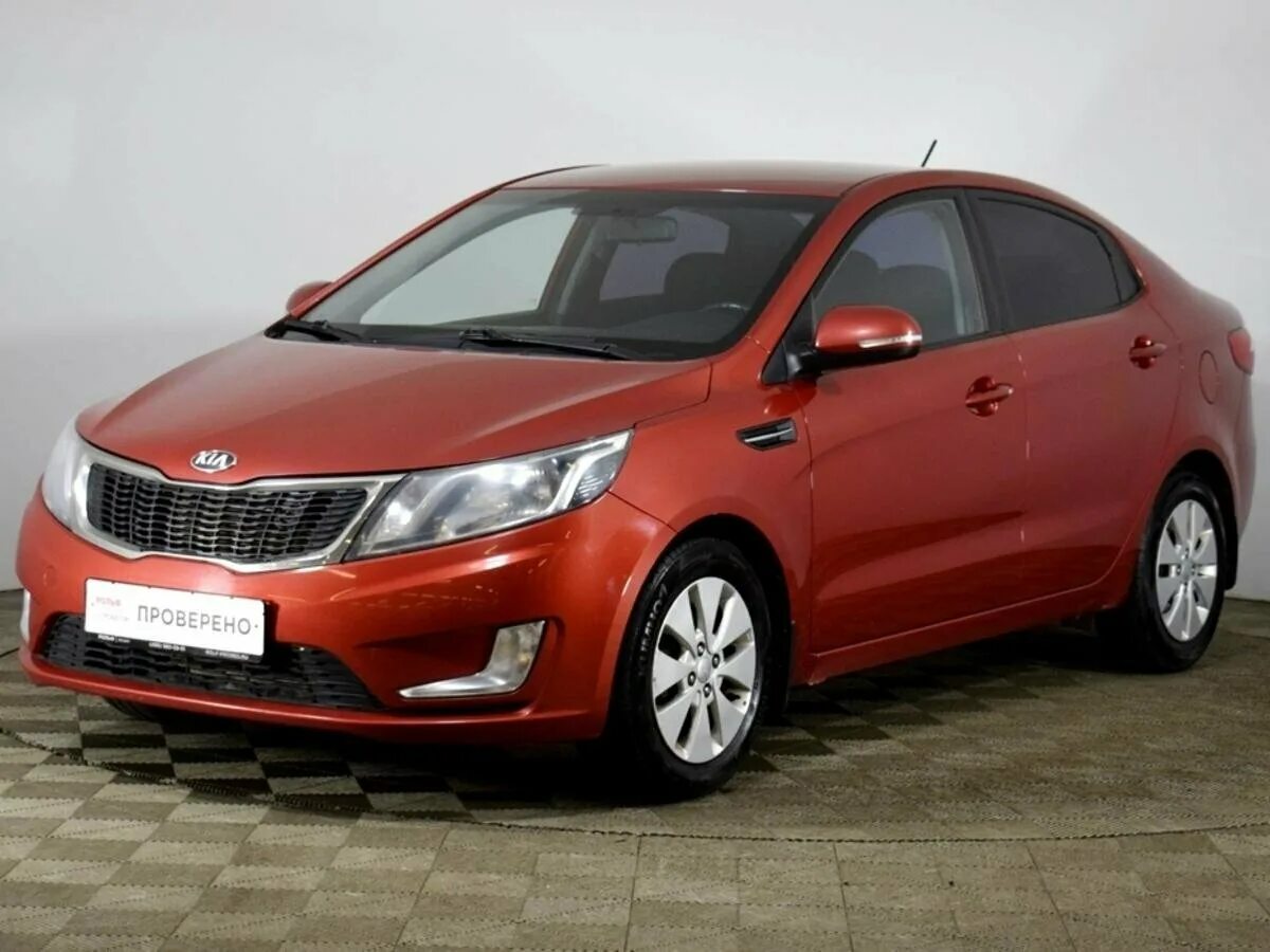 Kia Rio III 2013. Kia Rio 2013. Киа Рио 2013 красная седан. Kia Rio 3 2013 седан.