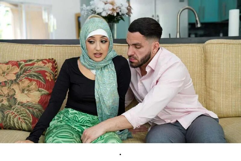 Lilly hall в хиджабе. Hijabhookup2023. хиджаб. Hijab hook. хиджаб hookup.