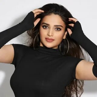 Nidhi 1. Preety clicks of Niddhi Agerwal 1. 