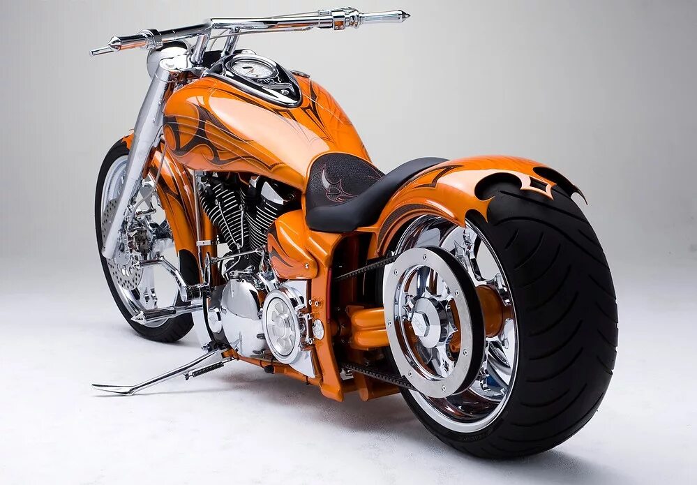 Телефон мотоцикл купить. Yamaha Roadstar BMS. Yamaha BMS Chopper. Мотоцикл Хаябуса Харлей. Yamaha Road Star BMS.