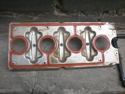 Клапанная крышка газель