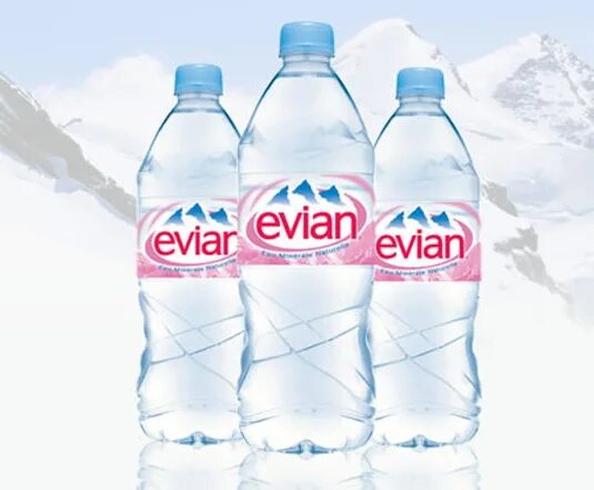 Дорогая питьевая вода. Бутылка воды Evian. Дорогая минеральная вода. Дорогая вода в бутылках. Самая дорогая питьевая вода.