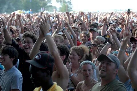 Us crowd