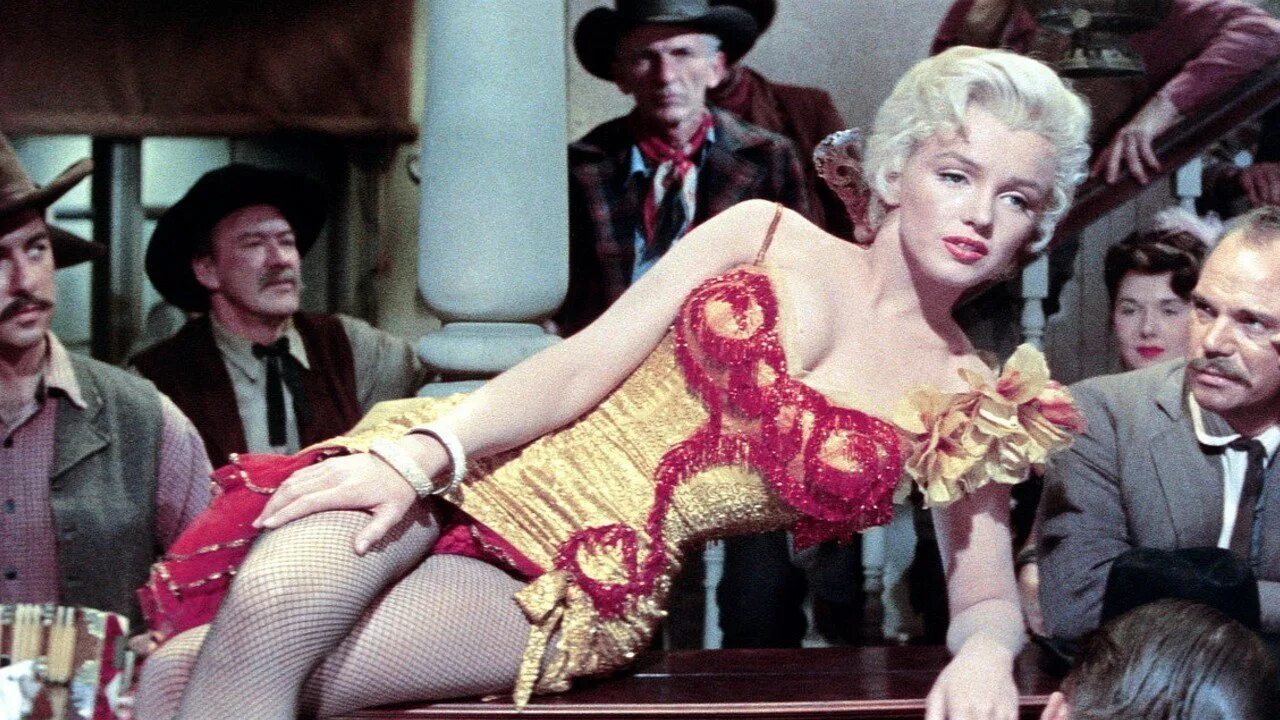 Movie monroe. Movie monroe. Movie monroe. Мэрилин монро любовное гнездышко. Джим догерти и мэрилин монро.