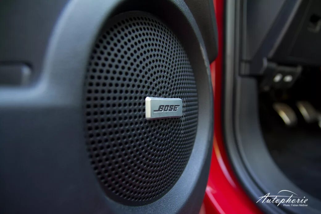 Bose авто. Динамики Bose Nissan Qashqai. Nissan Juke динамики Bose. Колонки для Ниссан Кашкай j10 JBL. Акустика Босе х Трейл т31.