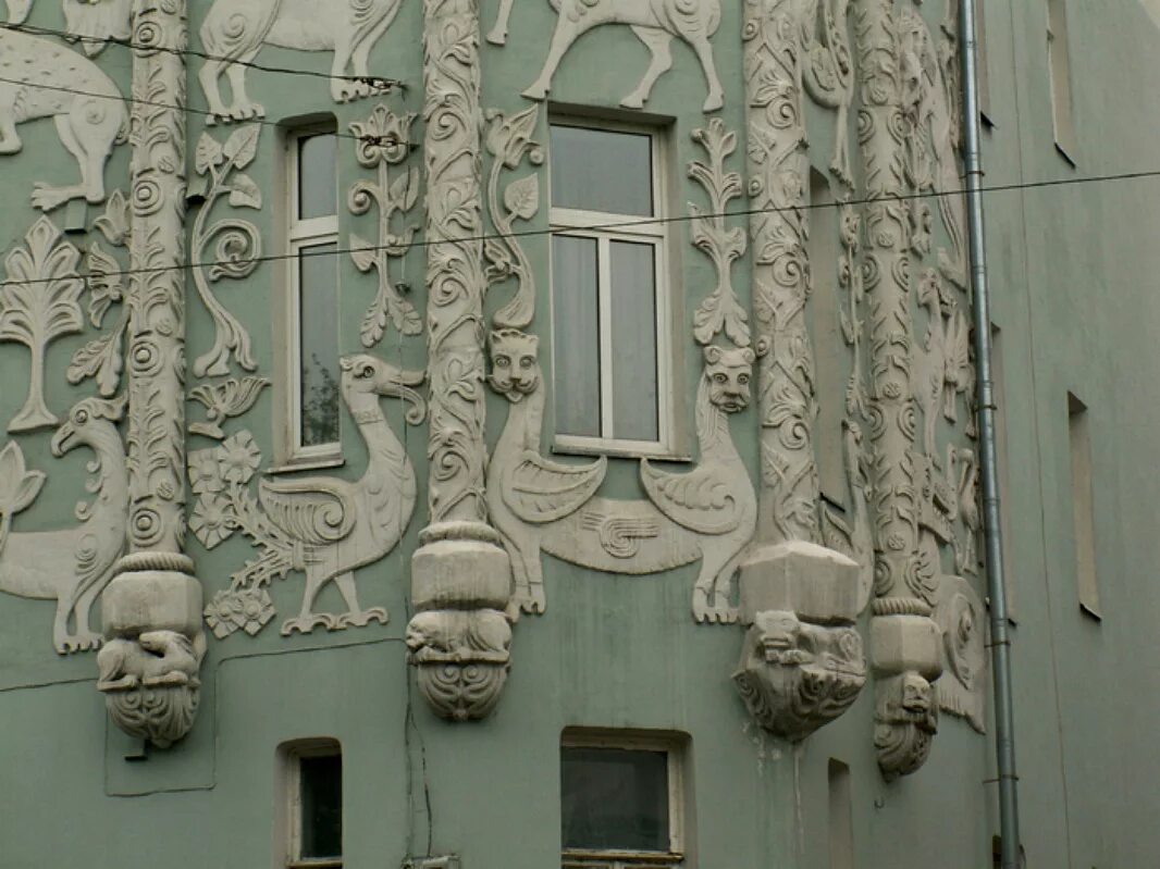 Чистые пруды вашков. Чистопрудный бульвар дом 14. Дом со зверями на чистых. Чистопрудный бульвар 14. Дом со зверями на чистопрудном бульваре.