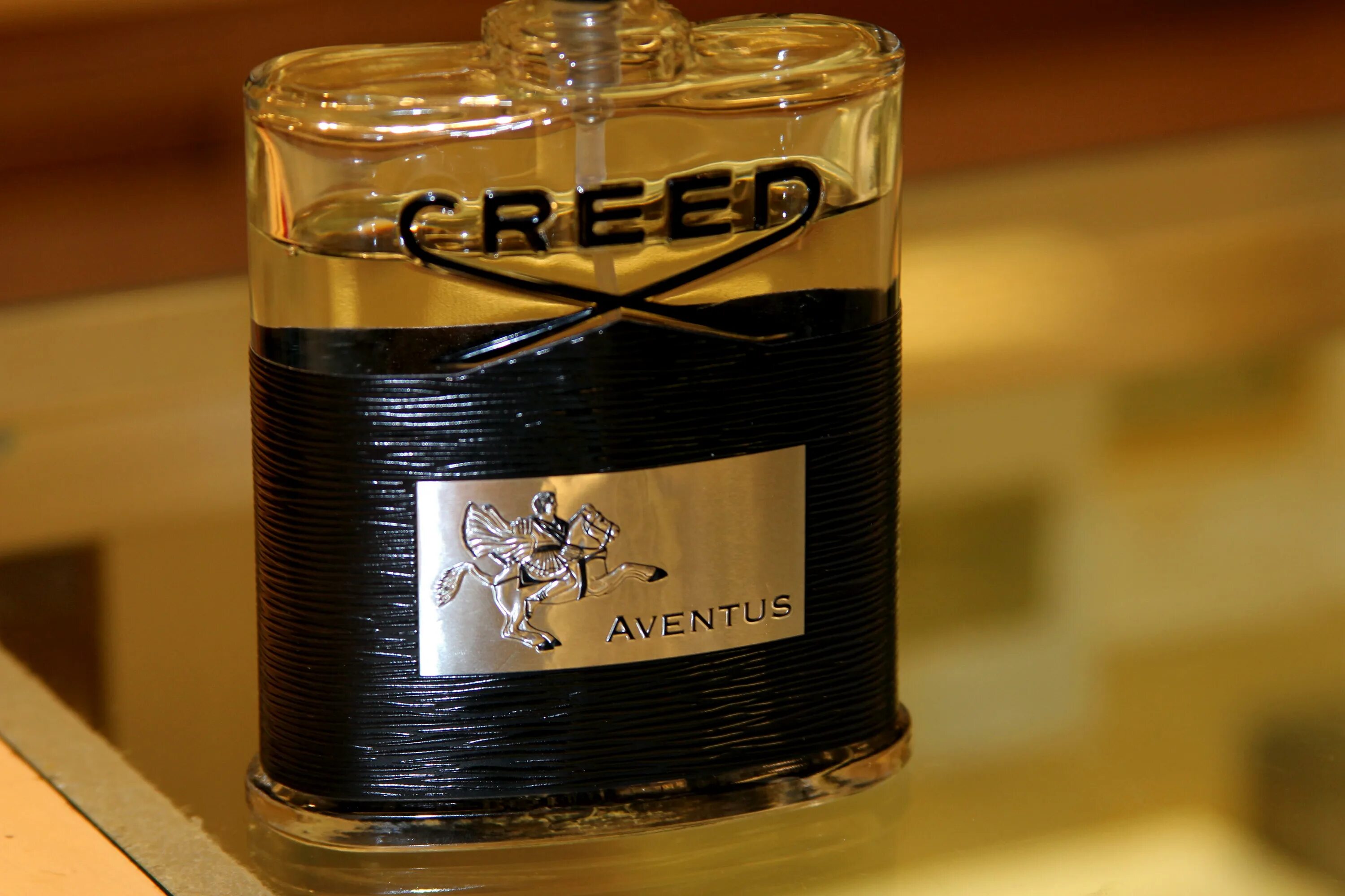 Creed aventus оригинал купить. Creed Aventus. Creed Aventus мужской. Creed Aventus Blue. Creed Aventus 100ml.
