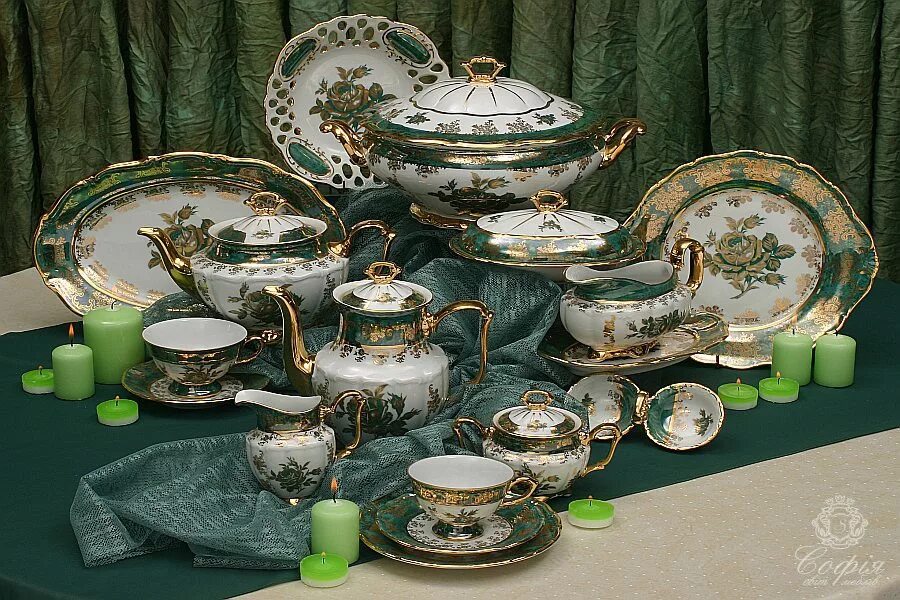 иоганн иоахим кендлер фарфор. известный фарфор. сервиз арабесковый ифз. фарфор мейсен кофейный сервиз. русский фарфор 18 века императорский фарфоровый завод.