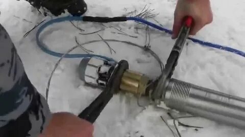 Почему гудит погружной насос