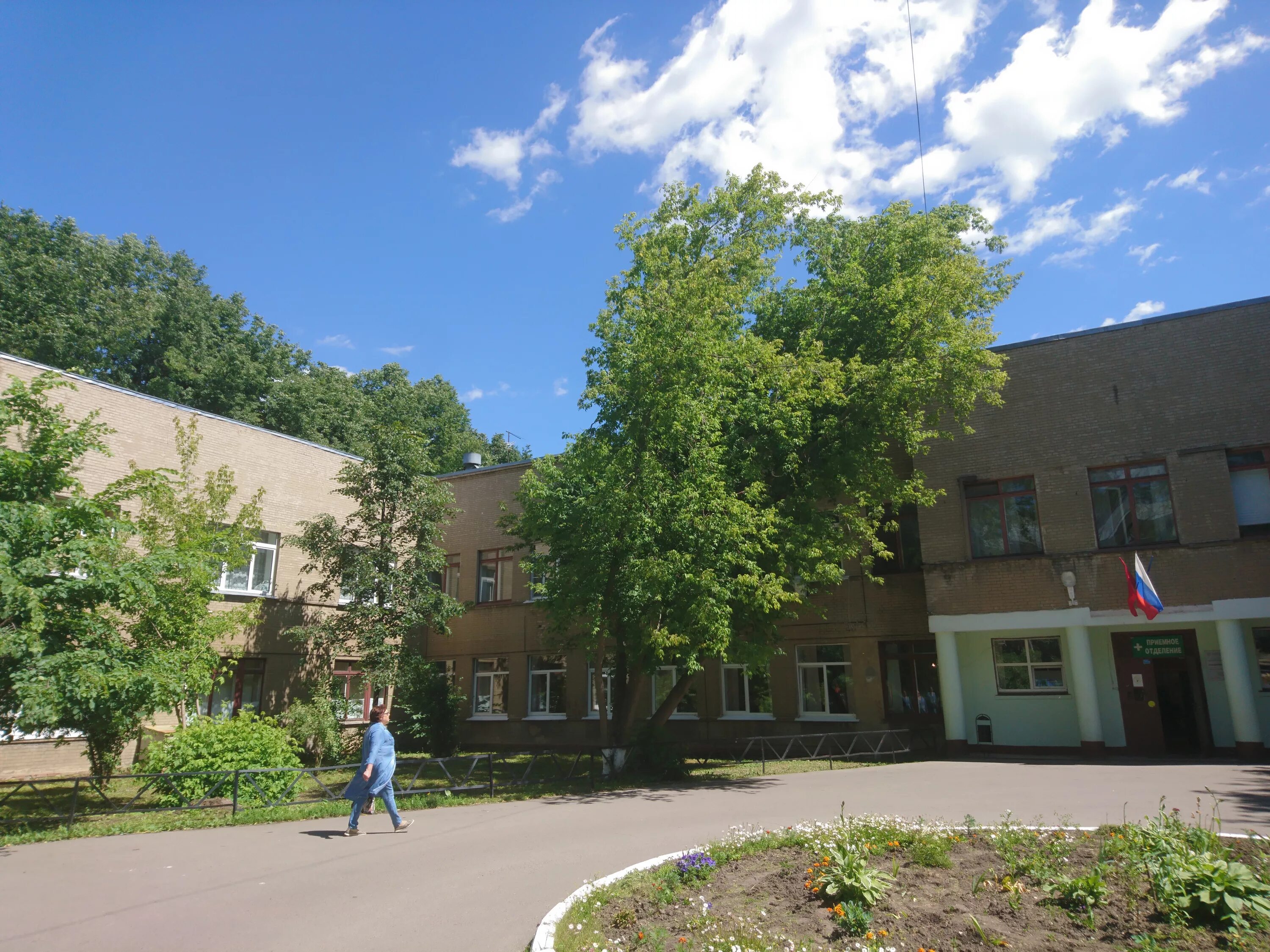 Поликлиника первомайская королев. Королёвская городская больница, королёв. Больница королев дзержинского. Больница королев дзержинского. Взрослая поликлиника королев ул.