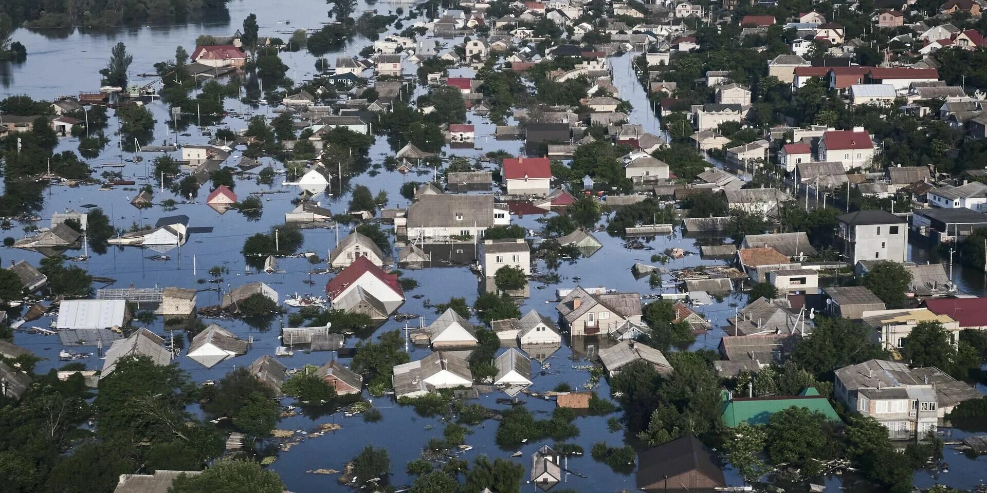 Сен мартен везюби франция. Наводнение. Наводнение в европе 2020. Наводнение в бельгии 2021. Наводнения в мире 2023.
