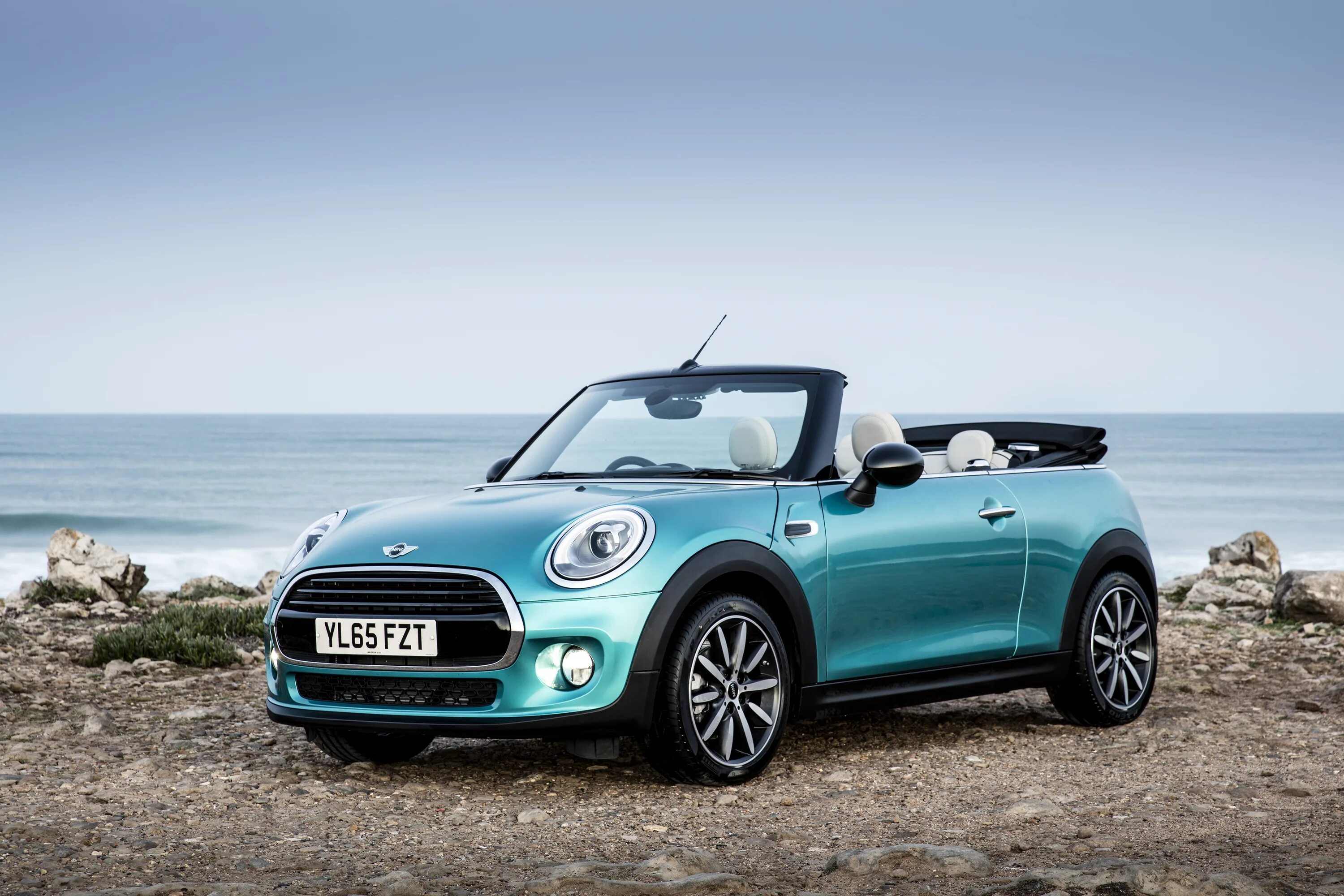 Mini Cooper Cabrio. БМВ мини Купер кабриолет. Mini Cooper Convertible 50. Мини Купер 2025. Мини купер кабриолет