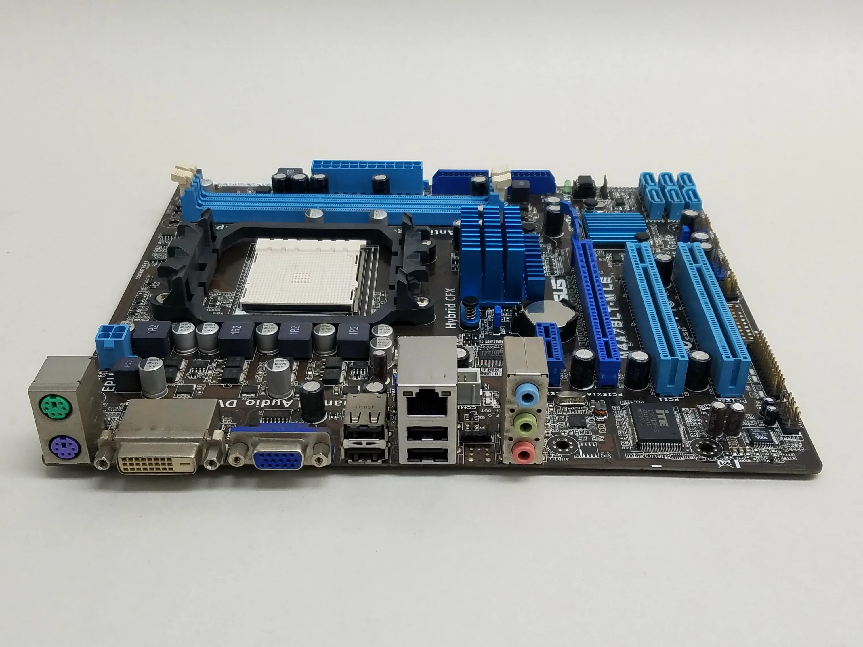 M le. ASUS m4a78lt-m le. ASUS m16.