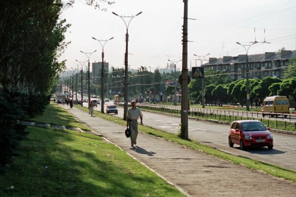 алчевск, ул. город алчевск луганская область. алчевск проспект ленина архитектура. алчевск ул ленина 47. алчевск-проспект ленина-фотогалерея.