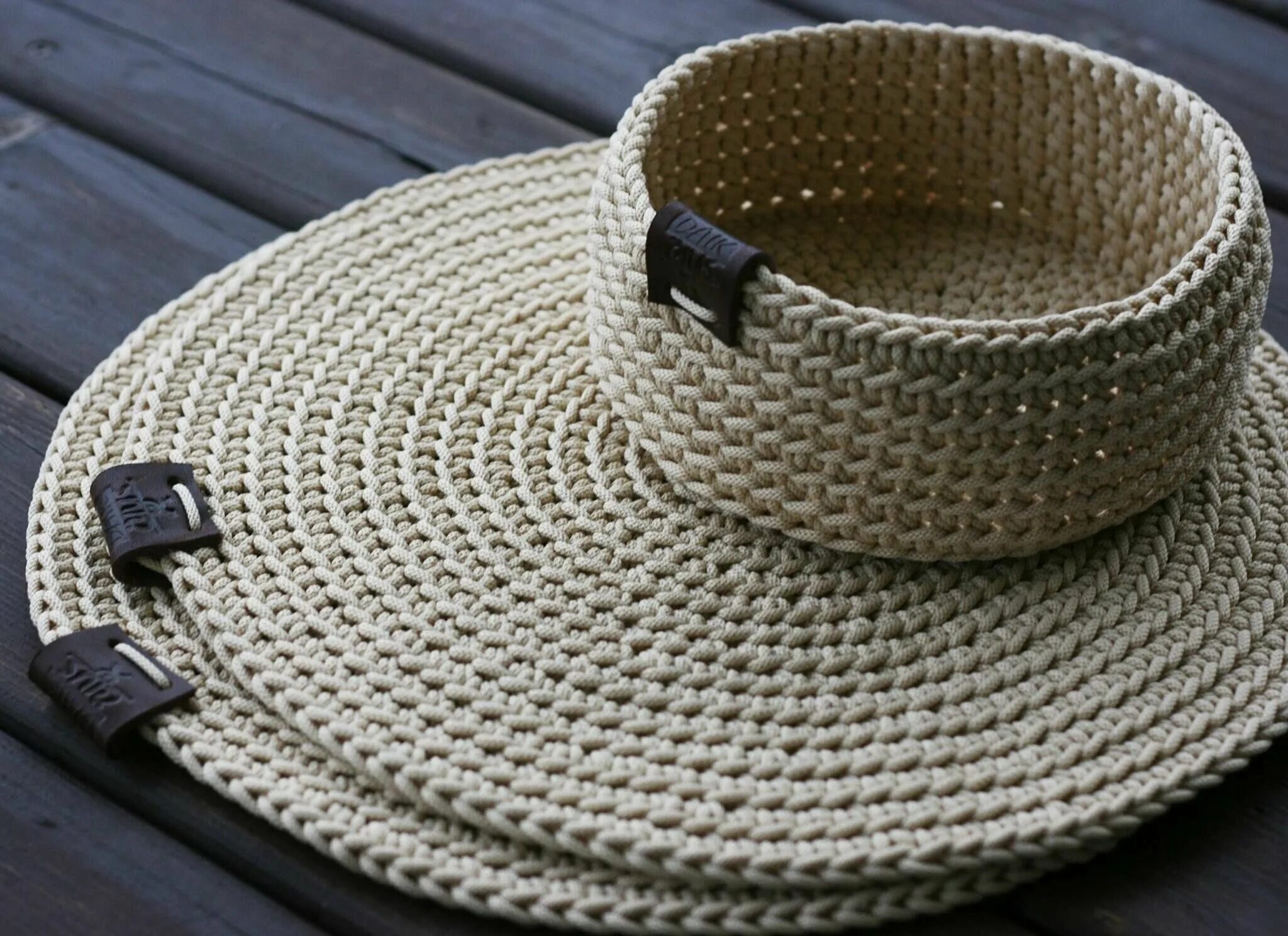 салфетки полиэфирный шнур. вязание изделий из хлопкового шнура. шнур полиэфирный 3мм 100м изделия. корзина для белья из полиэфирного шнура. хлопковый шнур cordy 5 мм.