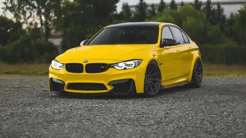 Желтая bmw