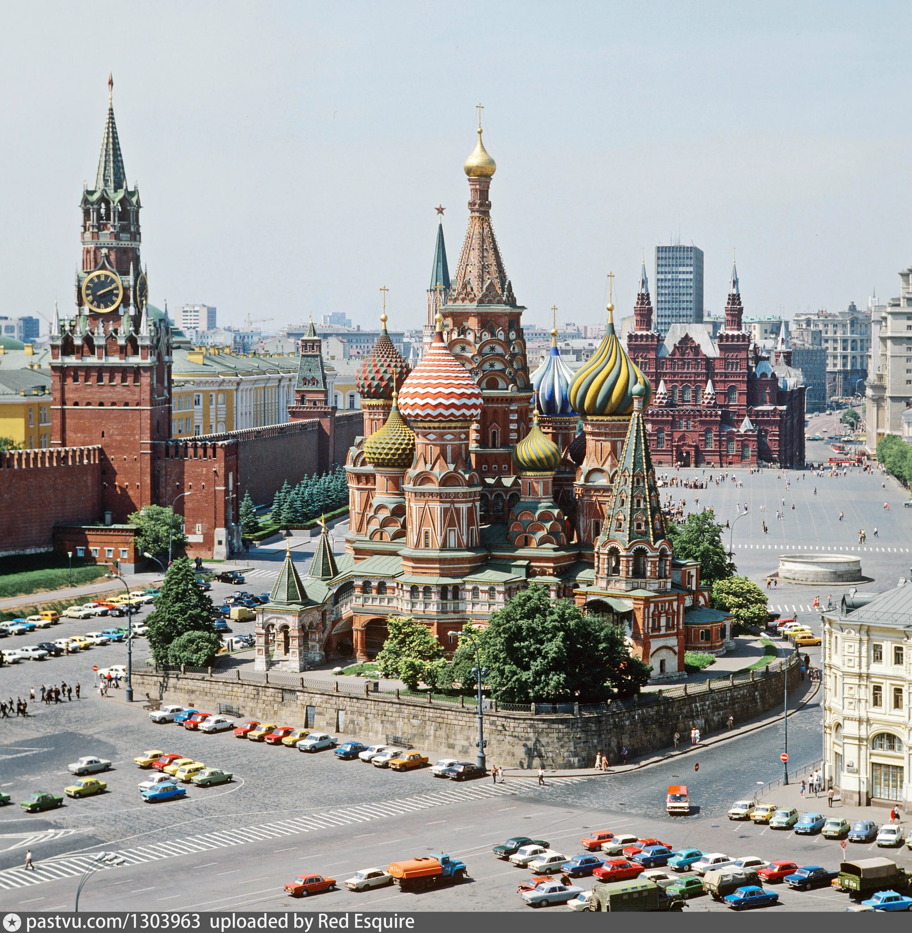 Стоит ли посетить москву
