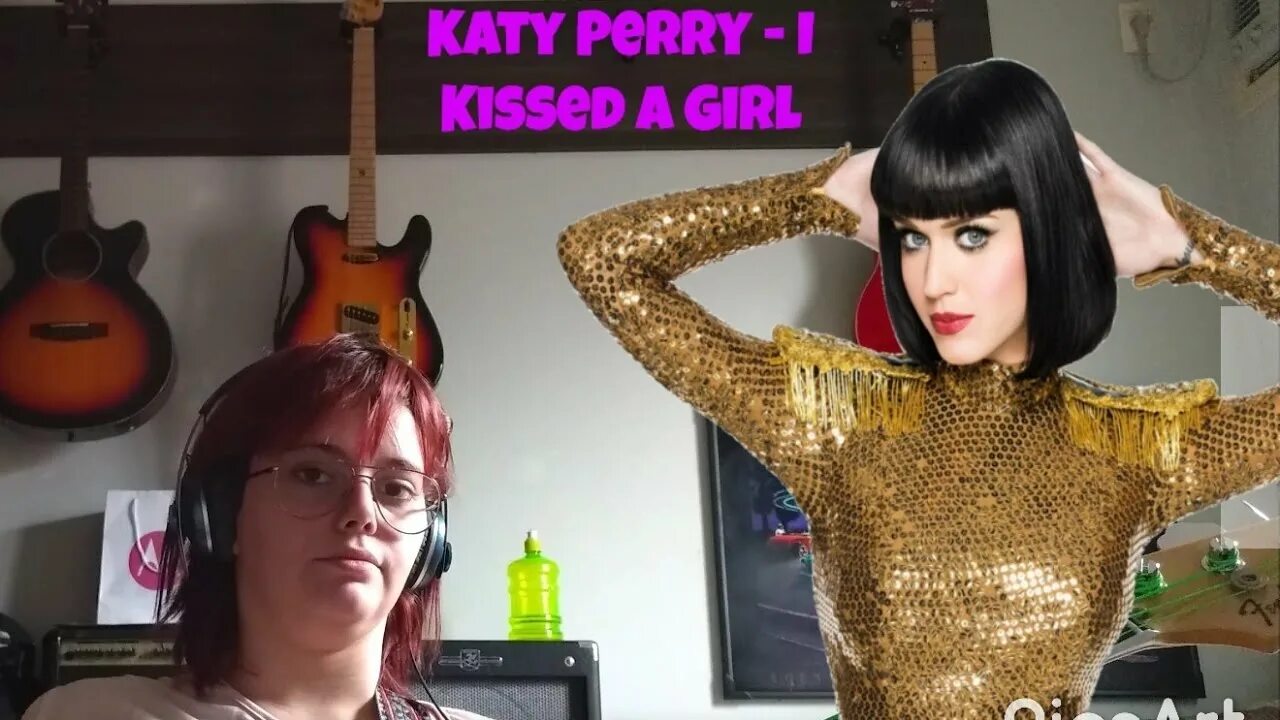 Kiss me katy perry обложка. Kanye west. Katy perry e. Песня кэти перри kiss. Кэти перри ай кисс э гёрл.