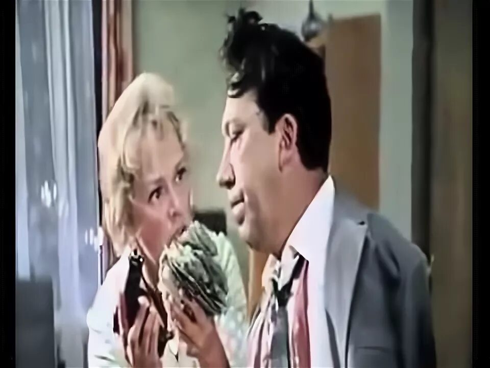 Его пытали бриллиантовая рука. Бриллиантовая рука swag. Фото из бриллиантовая рука. Перламутровые пуговицы бриллиантовая рука. Горбунков бриллиантовая рука.