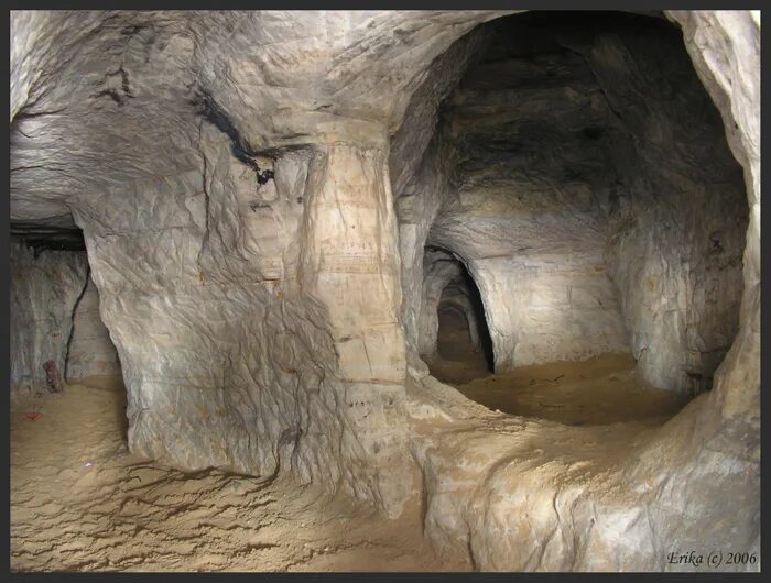 Пещера торгашинская красноярск. Пещера водораздельная красноярск торгашинский хребет. Лисья пещера. Пещера лисья красноярск. Пещера лисья красноярск карта.