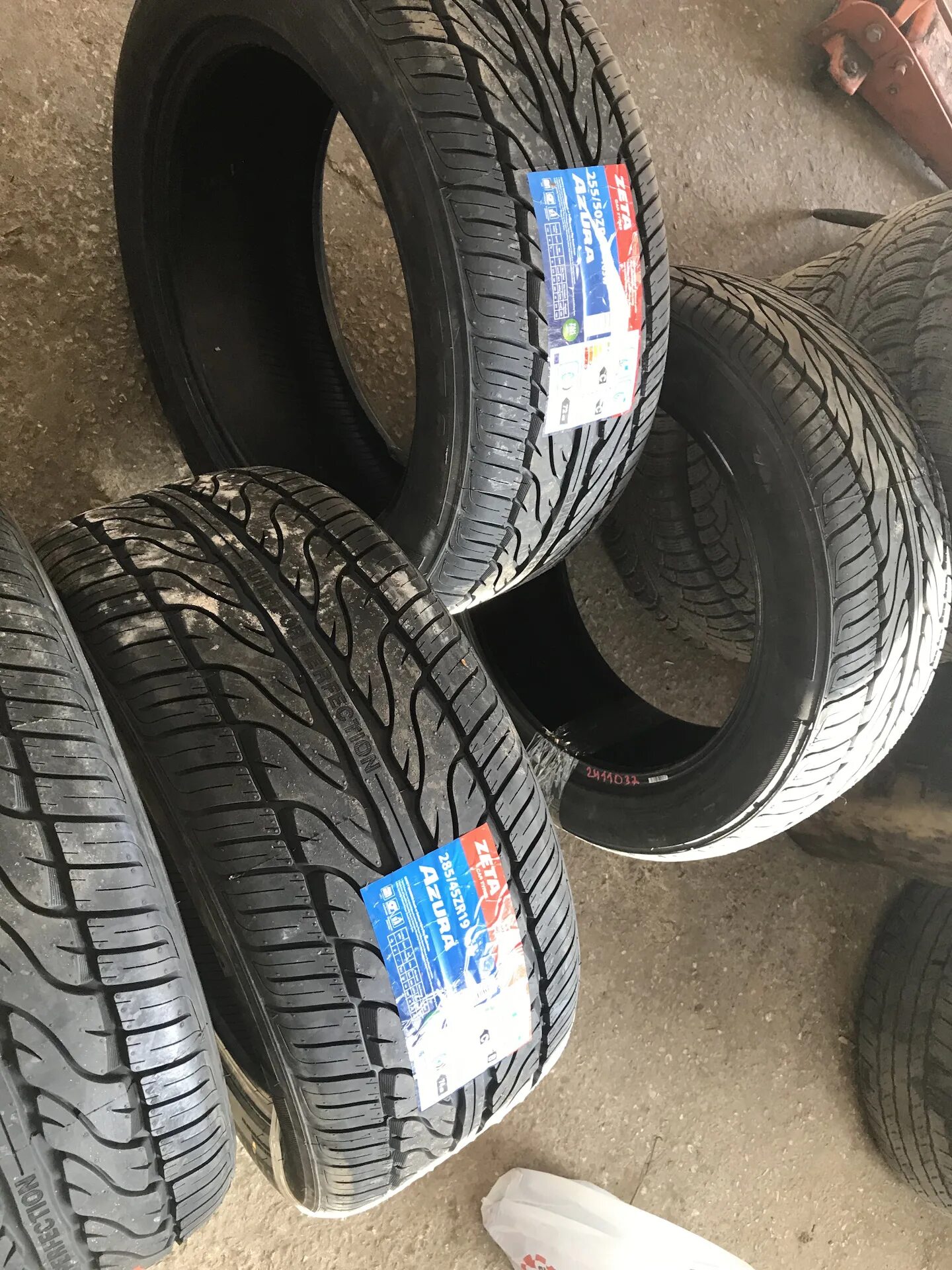 285 45 r19 купить. Zeta Azura 285/45r19 107w. 255/50 R19. Zeta Azura 235 65 r17 drive2. Zeta Azura 255/55 r19 108.