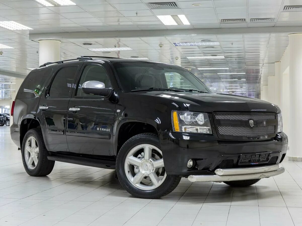 Chevrolet tahoe белый. Шевроле тахо 2013 белый. Шевроле тахо 2008 белый. Chevrolet tahoe 5. Chevrolet tahoe 2012.