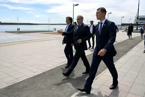 Добрые подсказали